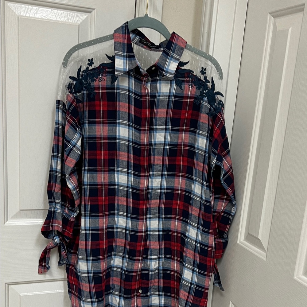 Velvet and heart size medium flannel shirt